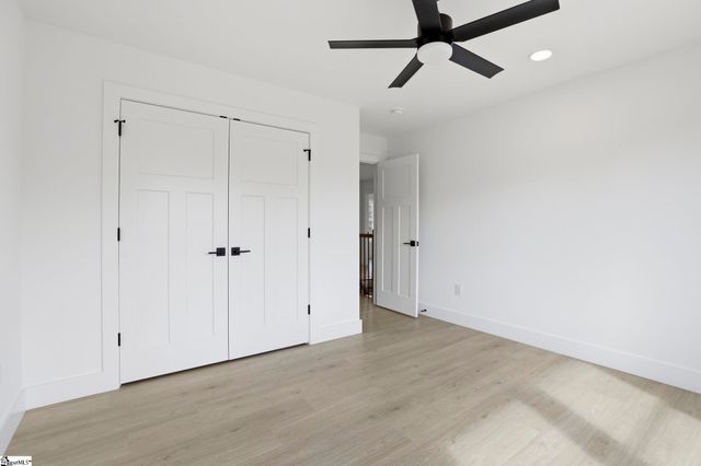 433 Ambiance Court, Spartanburg, SC 29301