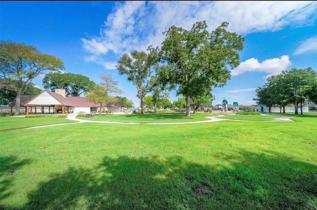 17607 Gambrel Lane, Hockley, TX 77447