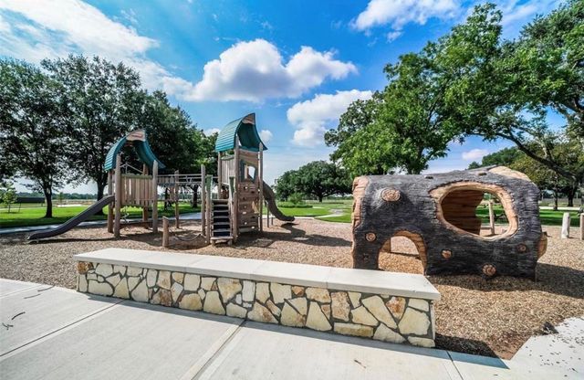 17607 Gambrel Lane, Hockley, TX 77447