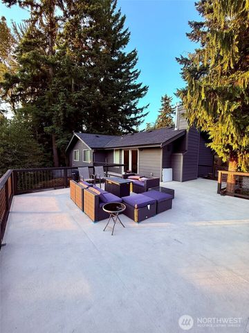 2000 NE 27th Street, Renton, WA 98056