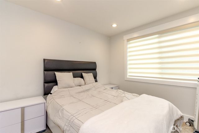 2000 NE 27th Street, Renton, WA 98056