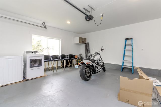 2000 NE 27th Street, Renton, WA 98056