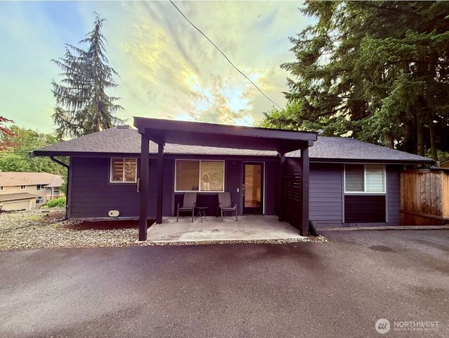2000 NE 27th Street, Renton, WA 98056