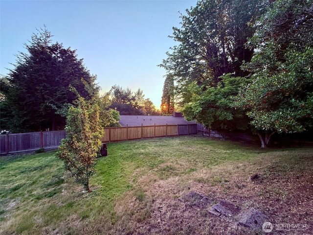 2000 NE 27th Street, Renton, WA 98056