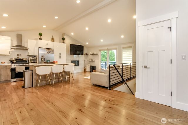 2000 NE 27th Street, Renton, WA 98056
