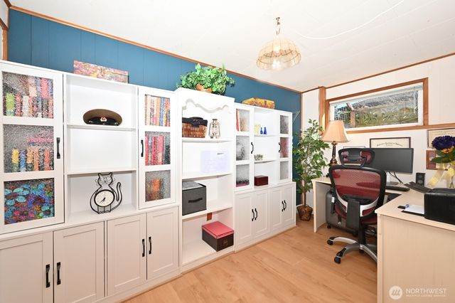 8451 40th Avenue SW, Seattle, WA 98136