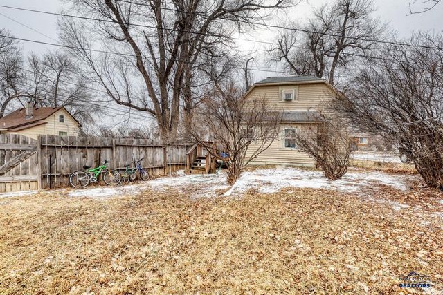 230 ADAMS, Rapid City, SD 57701