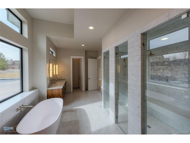 9258 Niwot Hills Dr, Niwot, CO 80503