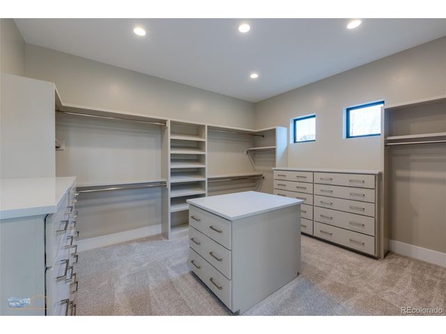 9258 Niwot Hills Dr, Niwot, CO 80503