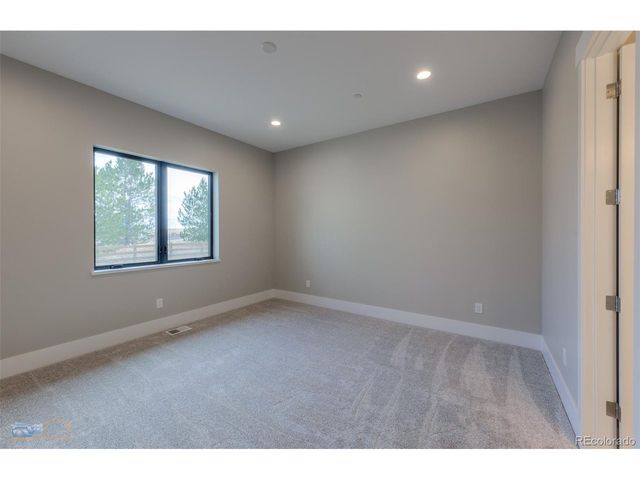 9258 Niwot Hills Dr, Niwot, CO 80503