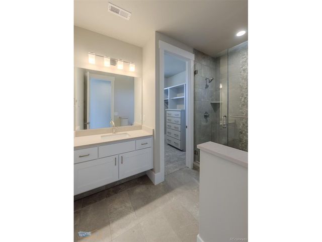 9258 Niwot Hills Dr, Niwot, CO 80503