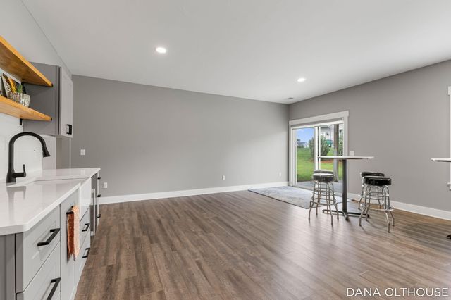8233 Boardwalk Drive SW, Byron Center, MI 49315