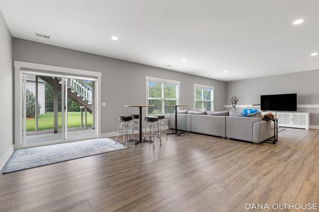 8233 Boardwalk Drive SW, Byron Center, MI 49315