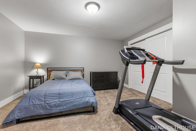 8233 Boardwalk Drive SW, Byron Center, MI 49315