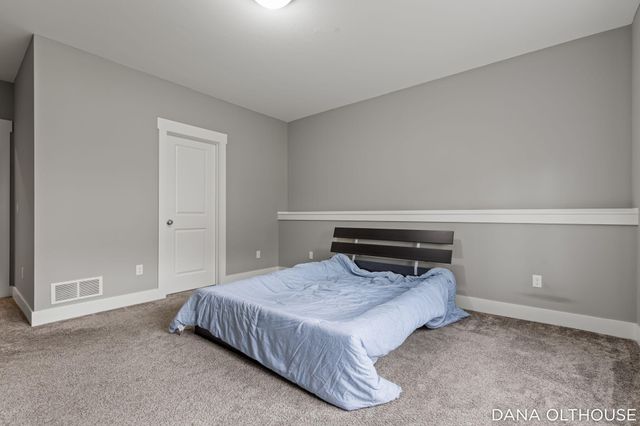 8233 Boardwalk Drive SW, Byron Center, MI 49315