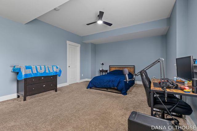 8233 Boardwalk Drive SW, Byron Center, MI 49315