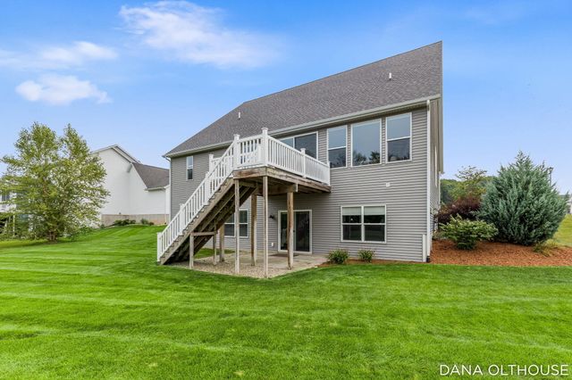 8233 Boardwalk Drive SW, Byron Center, MI 49315