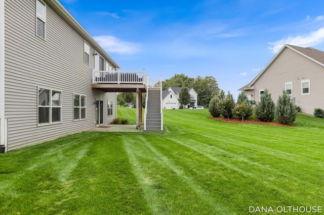 8233 Boardwalk Drive SW, Byron Center, MI 49315