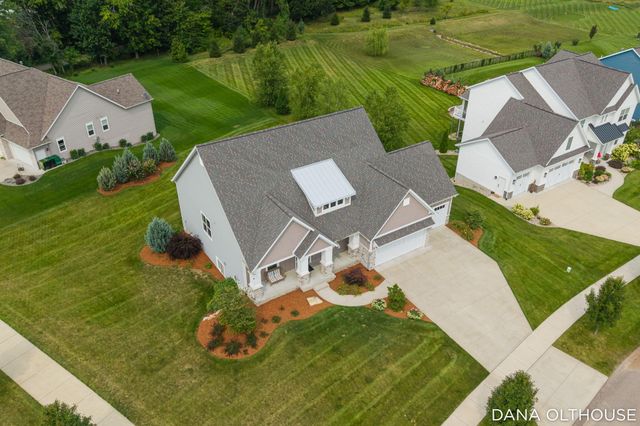 8233 Boardwalk Drive SW, Byron Center, MI 49315