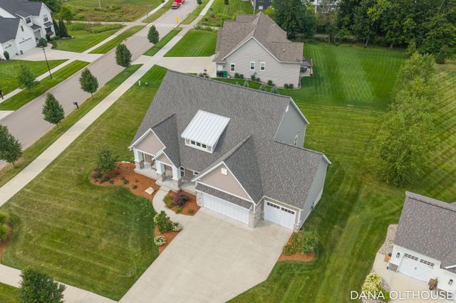 8233 Boardwalk Drive SW, Byron Center, MI 49315