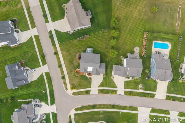 8233 Boardwalk Drive SW, Byron Center, MI 49315