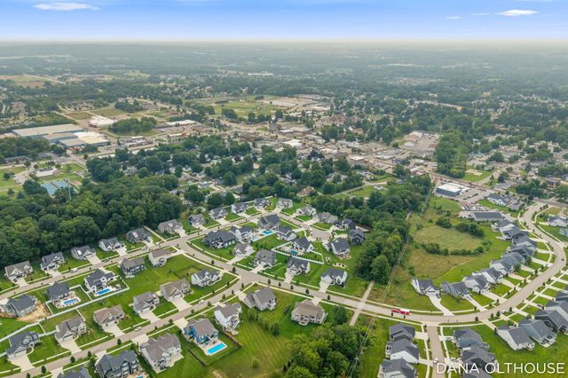 8233 Boardwalk Drive SW, Byron Center, MI 49315