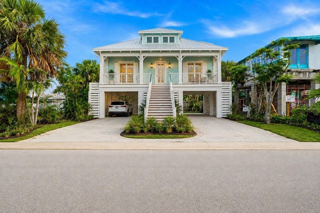 131 86TH TERRACE, St Petersburg, FL 33706