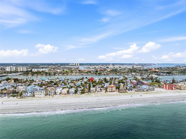 131 86TH TERRACE, St Petersburg, FL 33706