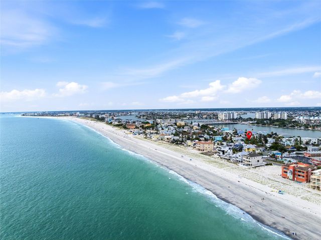 131 86TH TERRACE, St Petersburg, FL 33706