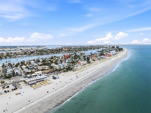 131 86TH TERRACE, St Petersburg, FL 33706