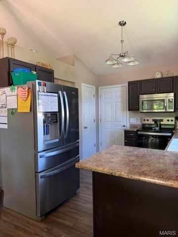 728 Santschi Drive, Herculaneum, MO 63048