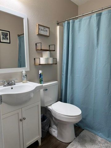 728 Santschi Drive, Herculaneum, MO 63048