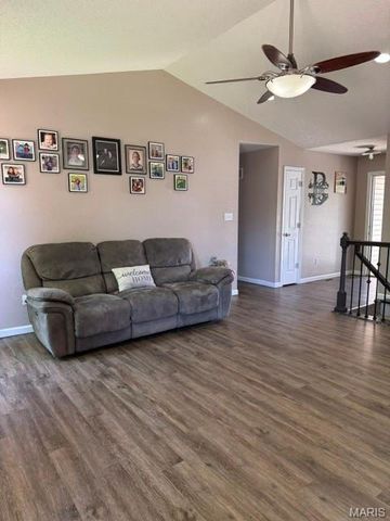 728 Santschi Drive, Herculaneum, MO 63048