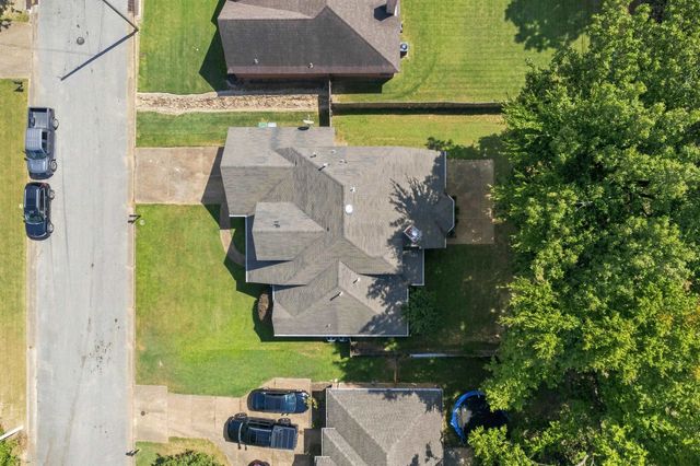 857 PARADISE DR, Cordova, TN 38018