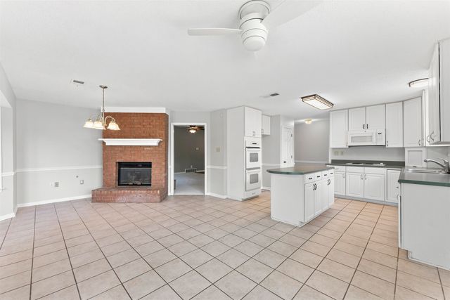 857 PARADISE DR, Cordova, TN 38018