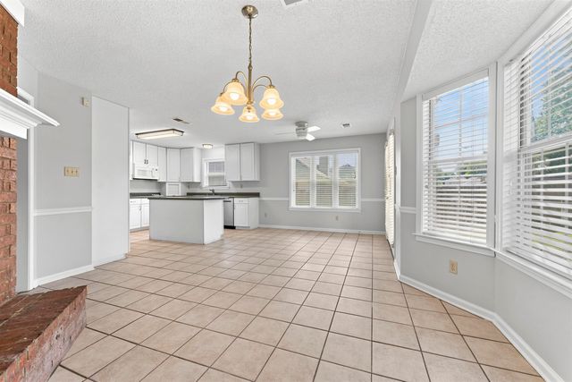 857 PARADISE DR, Cordova, TN 38018