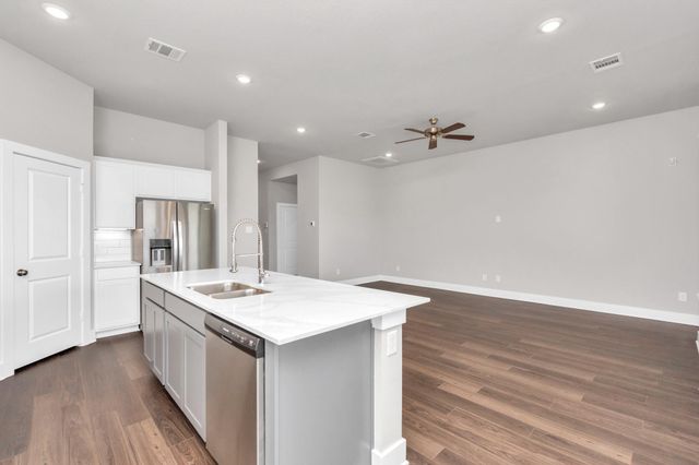 10615 Cascade Creek Drive, Rosharon, TX 77583