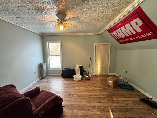 8 Kilkenny Street, Lancaster, NH 03584