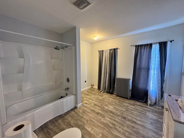 8 Kilkenny Street, Lancaster, NH 03584