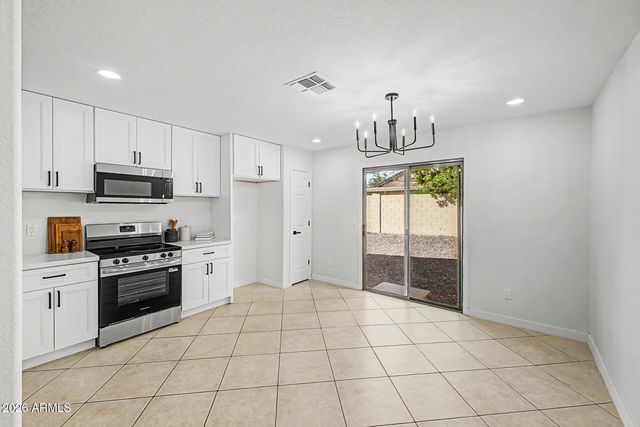 3020 W BLUE SKY Drive, Phoenix, AZ 85083