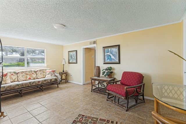 12960 Gantt Road E, Azle, TX 76020