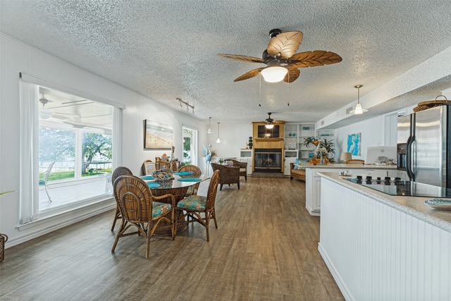 12960 Gantt Road E, Azle, TX 76020