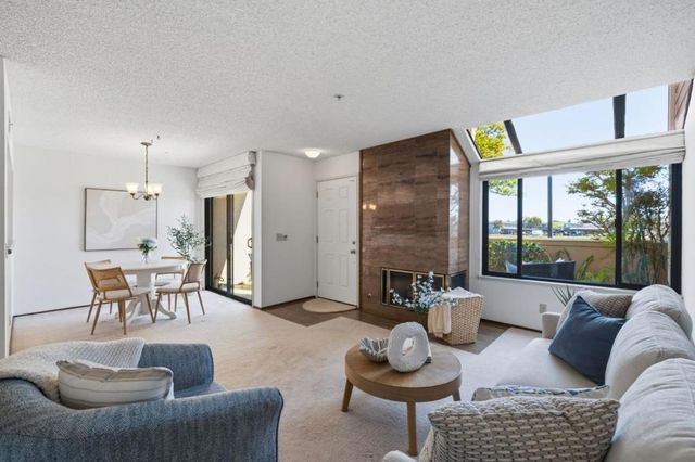 2175 Vista Del Mar, San Mateo, CA 94404