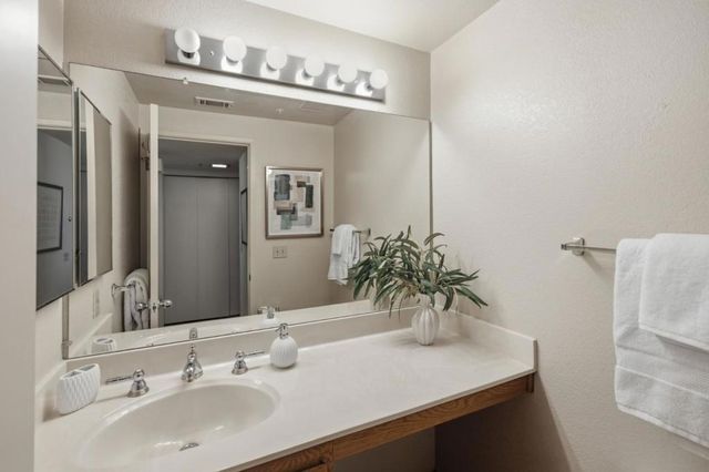 2175 Vista Del Mar, San Mateo, CA 94404