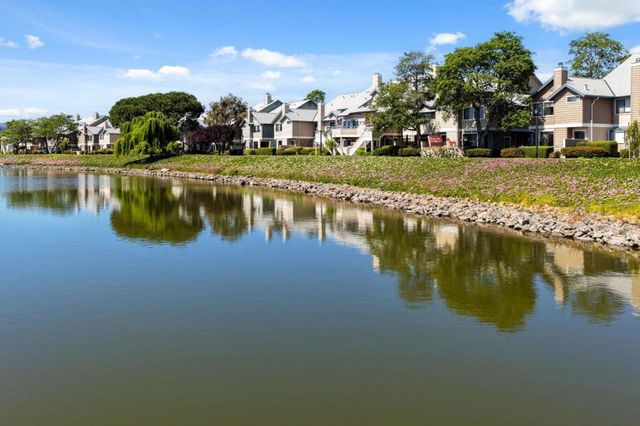 2175 Vista Del Mar, San Mateo, CA 94404