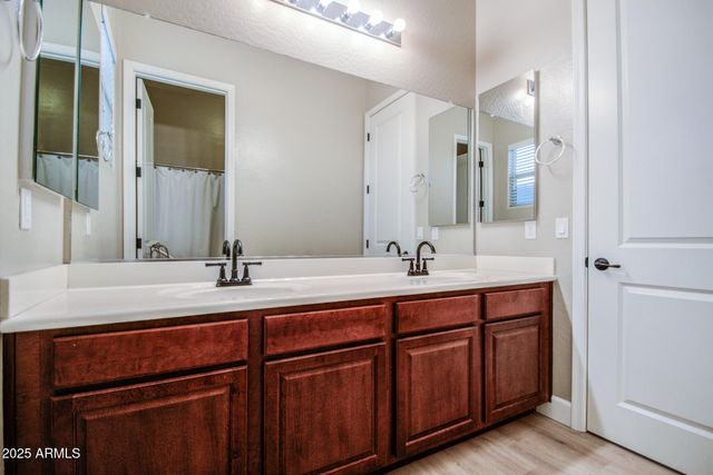 2552 E REDWOOD Place, Chandler, AZ 85286