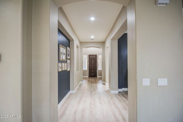 2552 E REDWOOD Place, Chandler, AZ 85286