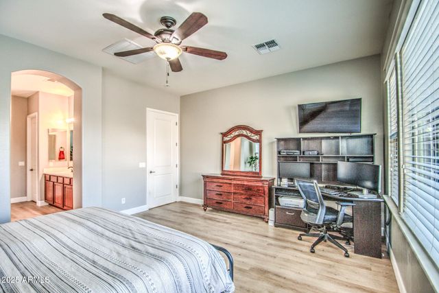 2552 E REDWOOD Place, Chandler, AZ 85286