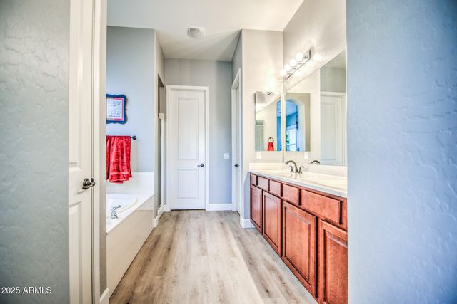 2552 E REDWOOD Place, Chandler, AZ 85286