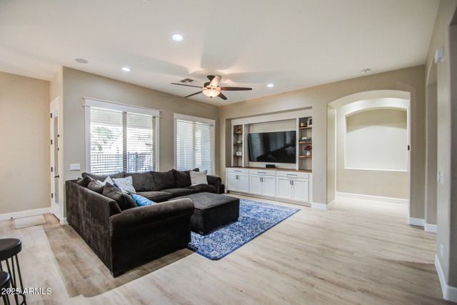 2552 E REDWOOD Place, Chandler, AZ 85286